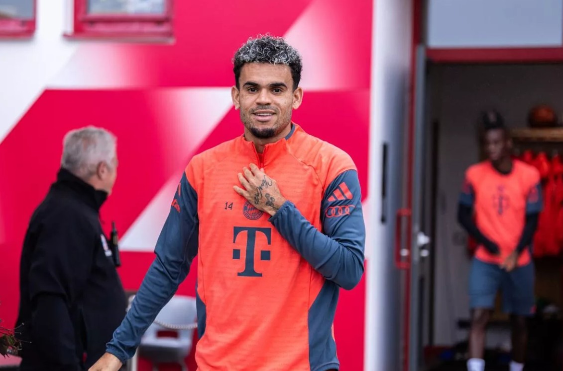 เจมี่ คาร์ราเกอร์ ปัดทฤษฎีการย้ายทีมของหลุยส์ ดิอาซ ลิเวอร์พูล  “เขาไม่ได้ยอดเยี่ยม” ufa365