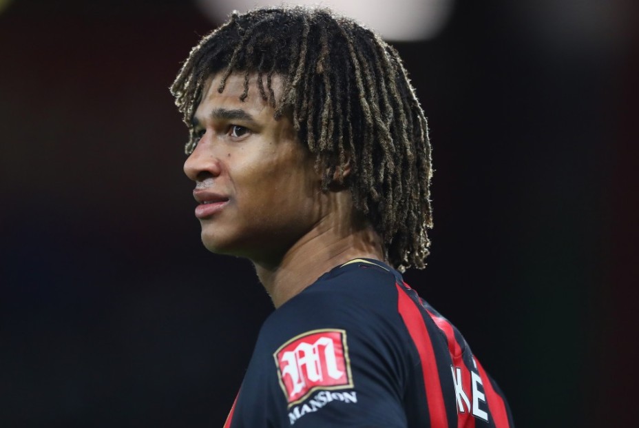 บาร์เซโลนา คู่ปรับของเวสต์แฮม ยูไนเต็ด และทีมอื่นๆ กำลังแย่งตัวนาธาน อาเก้