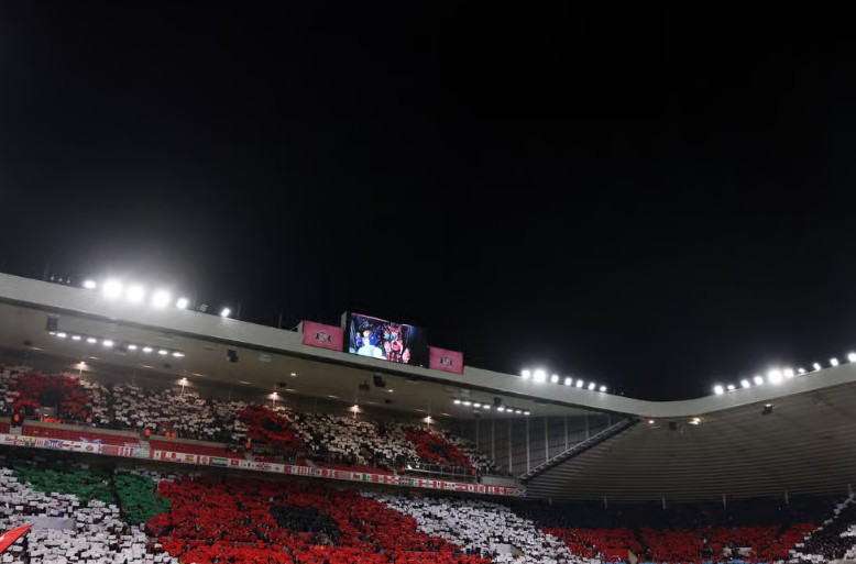 QPR และเลสเตอร์ซิตี้ ได้รับเบาะแสเกี่ยวกับการคว้าตัวซันเดอร์แลนด์ในช่วงตลาดซื้อขายเดือนมกราคมนี้